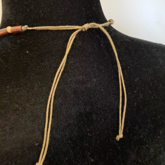 NWOT Necklace - Picture 2 of 9